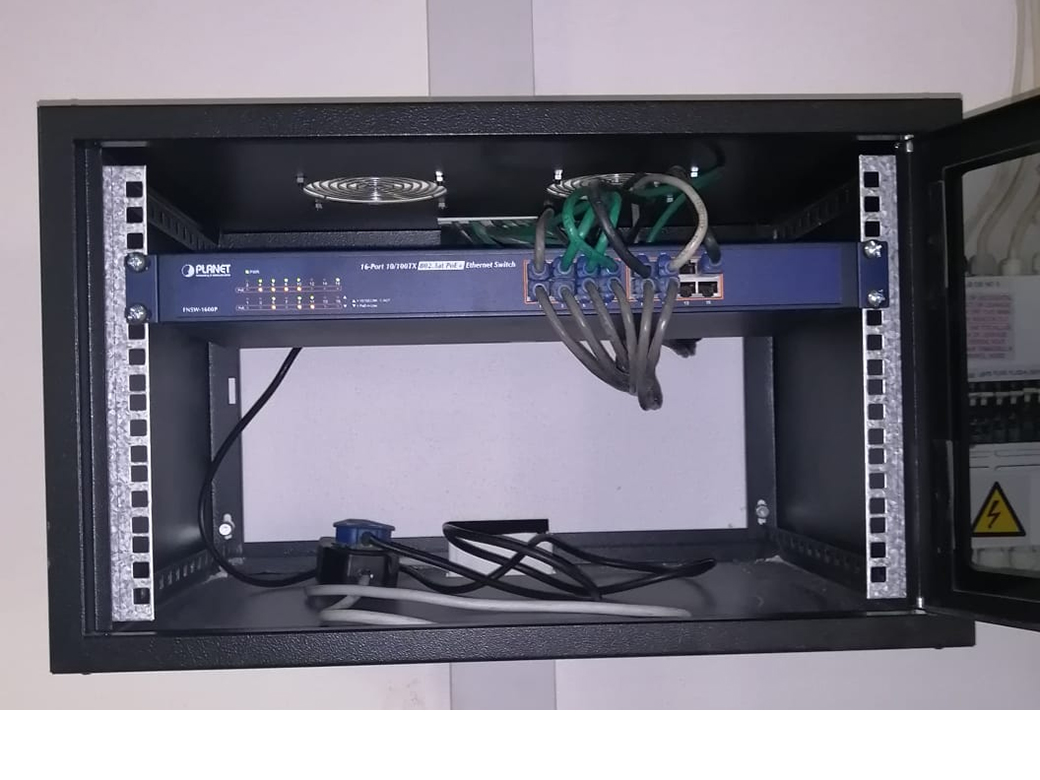 Server Room Installations And Maintenance
